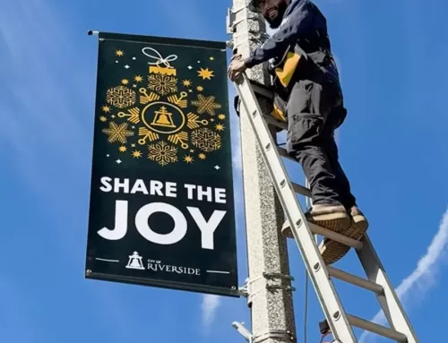 Pole Banners: City of Riverside Holiday Messages